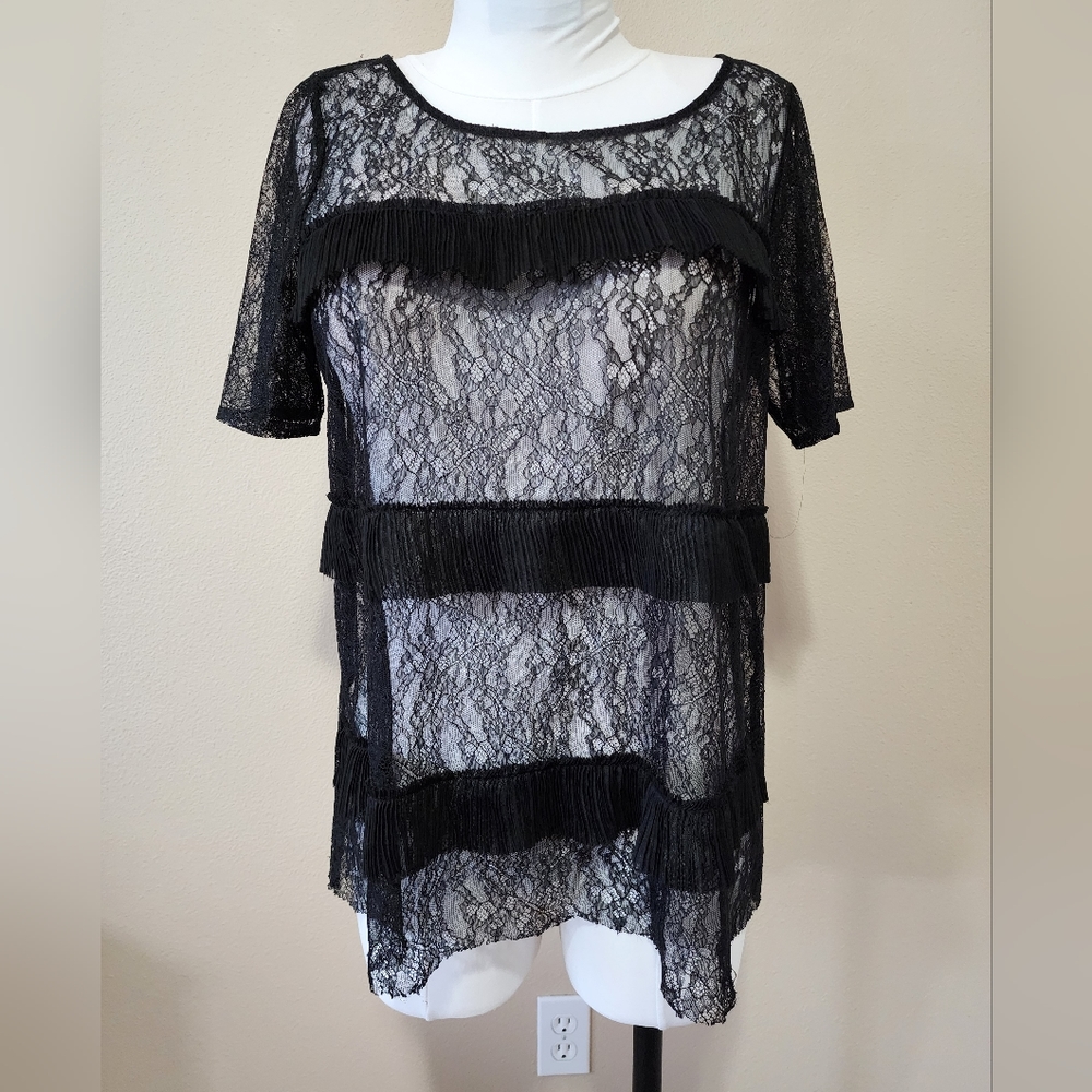 Lucky Brand top